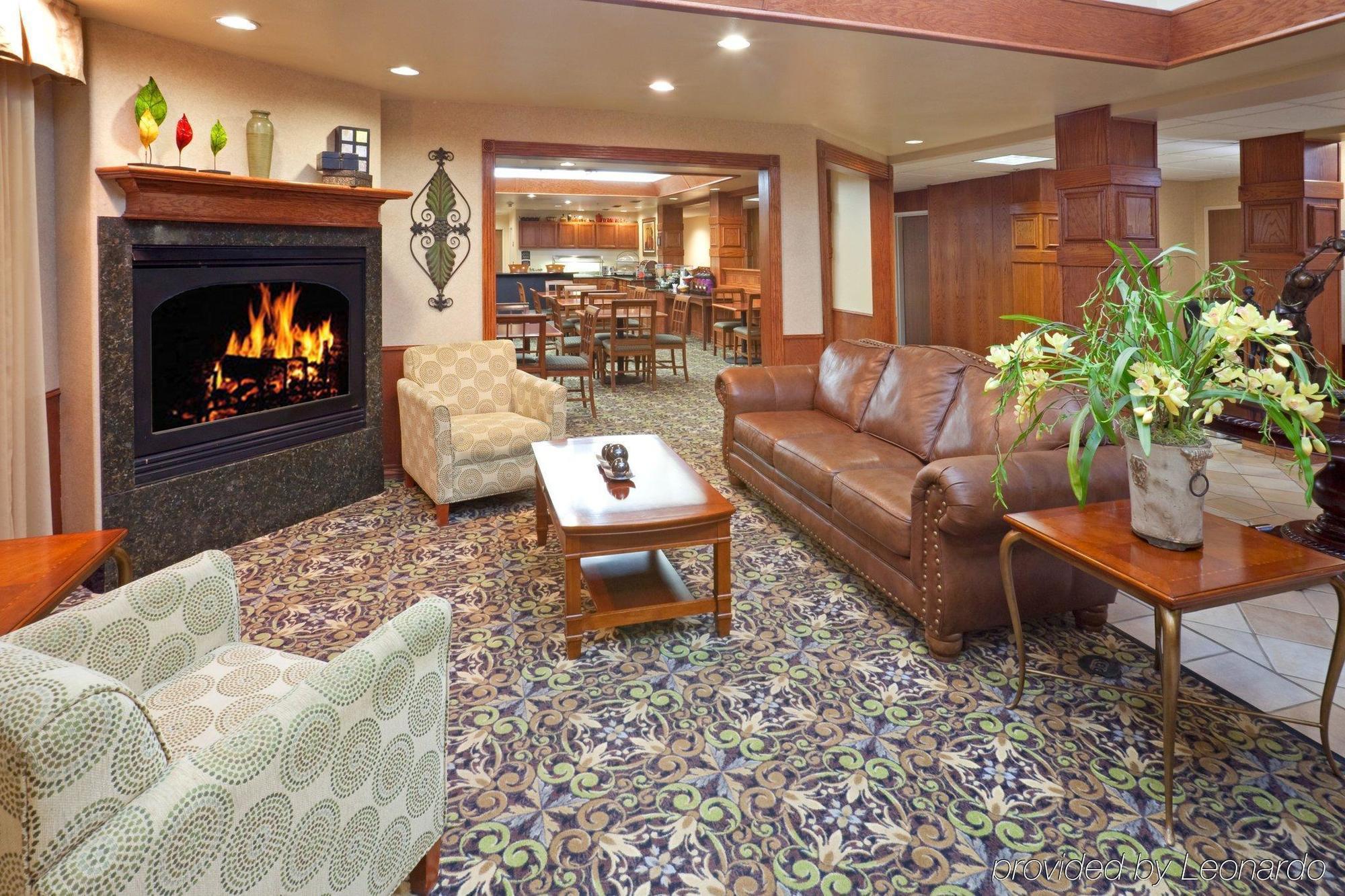 Staybridge Suites Lubbock-University Area By Ihg Exterior foto
